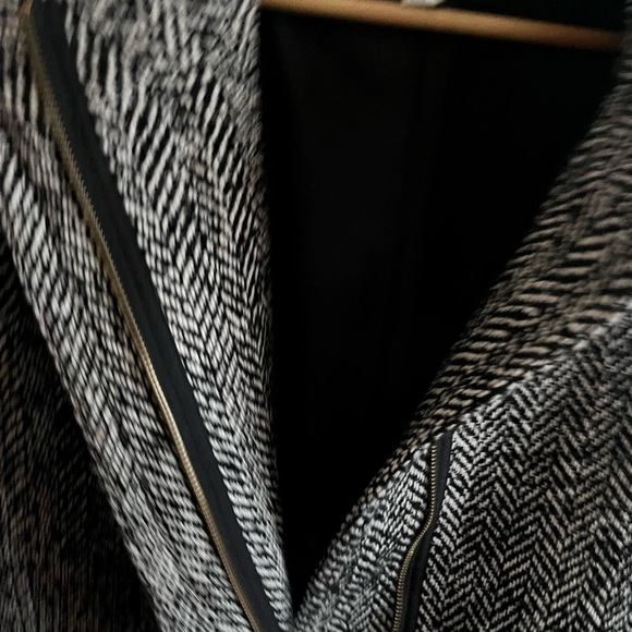 Vtg J. Crew 00 Houndstooth Wool Blend Black and Gray Pea Coat - Picture 4 of 8